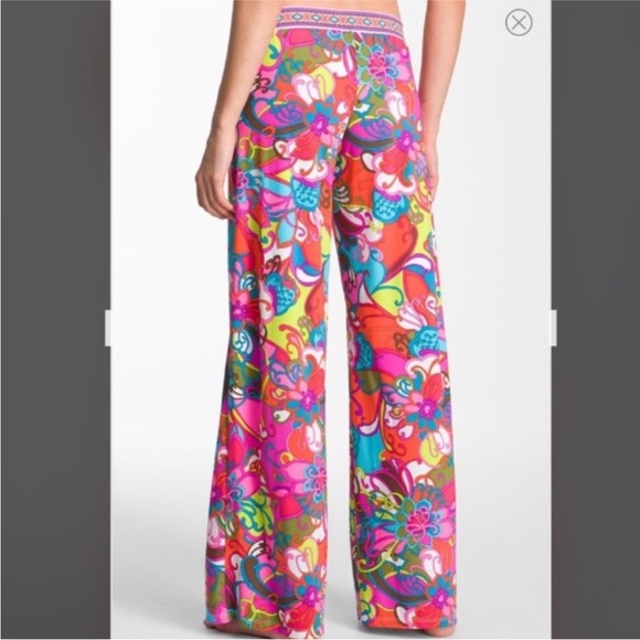 NWOT Trina Turk “Fuji Flowers” Wide Leg Pants Size Small - Picture 3 of 7